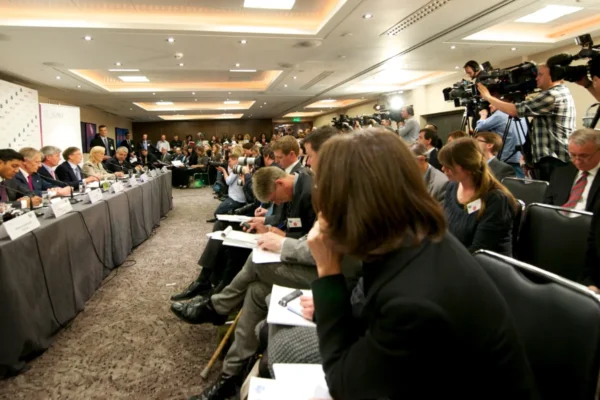 Seminars & Press Conferences 3
